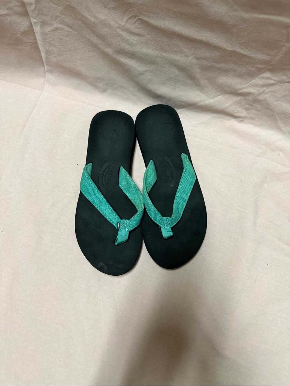 Rainbow Women's Black Flip Flop Sandals with Teal Straps